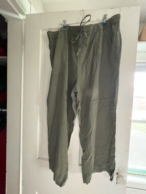Wide Leg Women's Drawstring Pants in Olive size 2XL